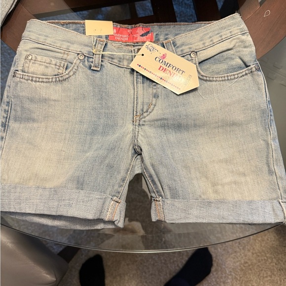 BUNDLE Denim Shorts! 2 pairs!!! - Picture 3 of 5